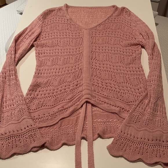 Woman's Amazon Pink Crochet Long Sleeve Sweater M - Picture 8 of 10